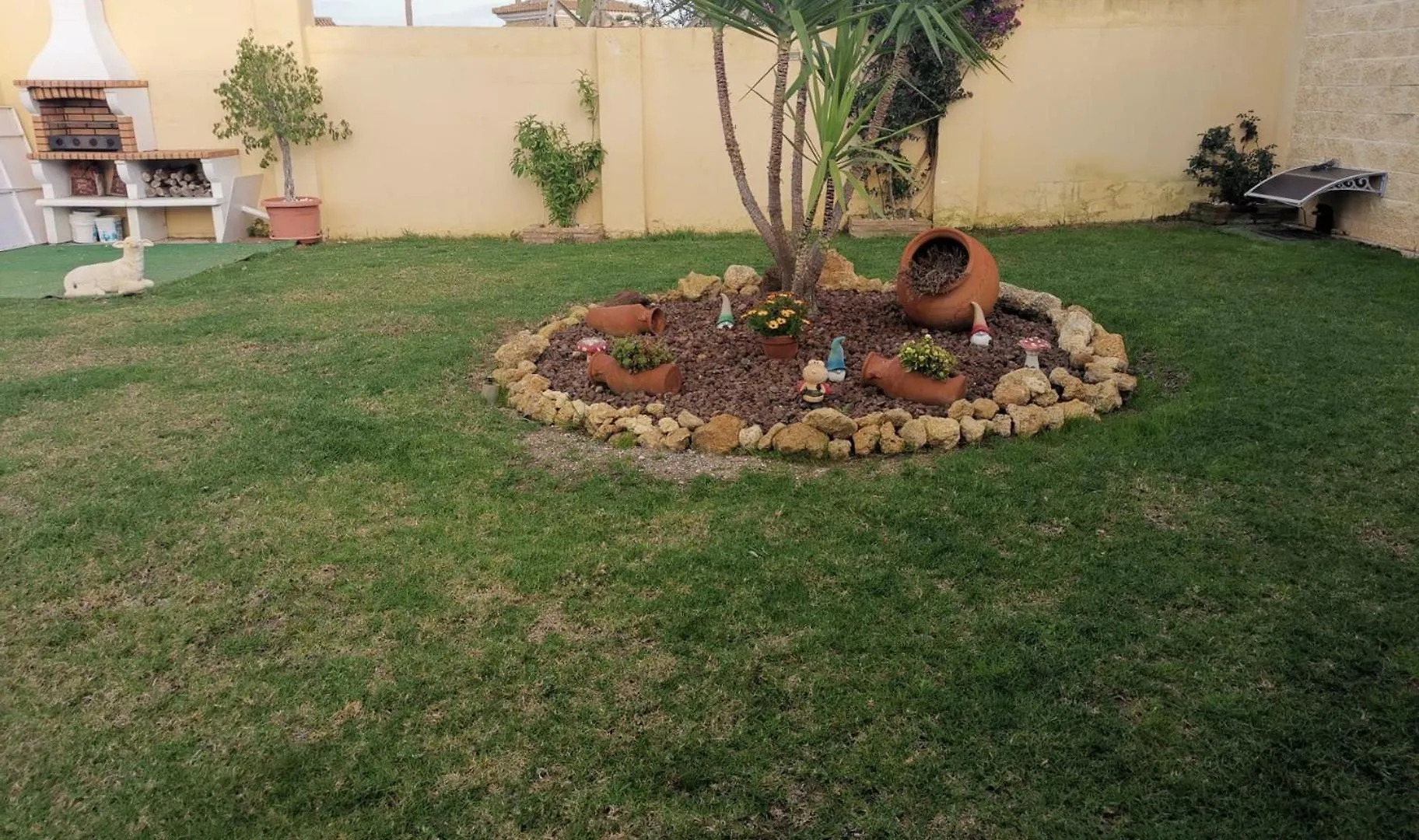 Suite Huelva Garden Aljaraque Homestay