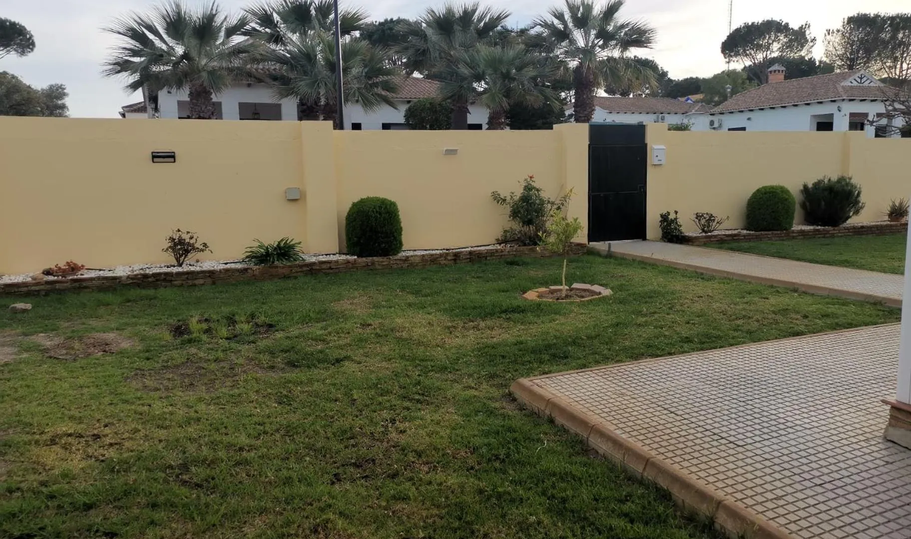 Homestay Suite Huelva Garden Aljaraque